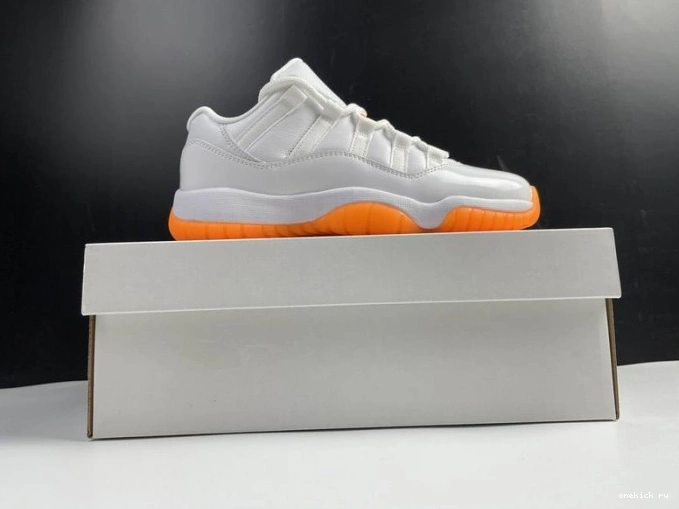 Chep Onekick BRIGHT CITRUS AIR LOW JORDAN AH7860-139 RETRO 11 0821